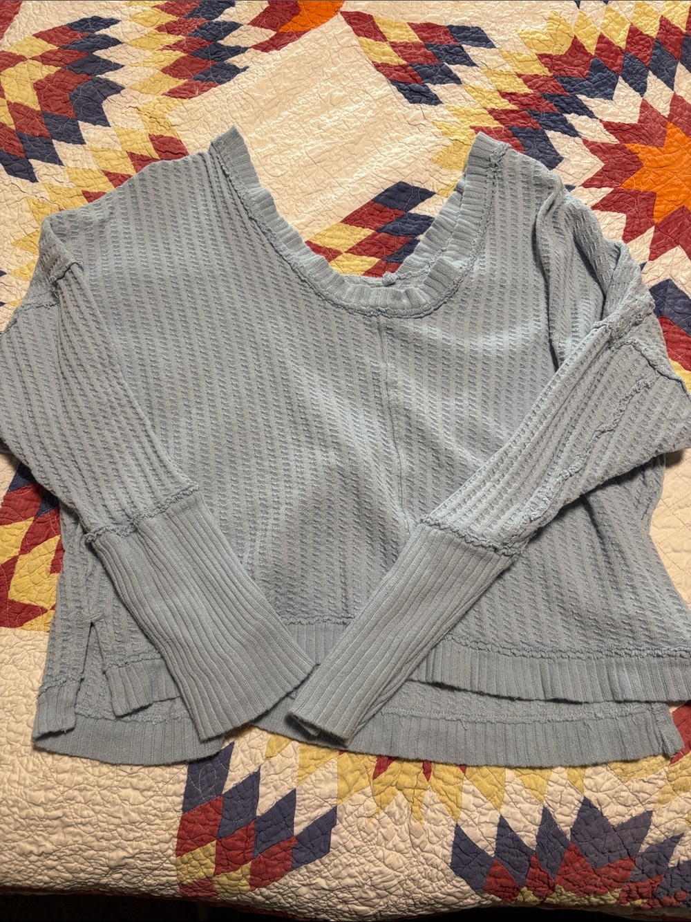 We The Free Light Blue V-Neck Shirt, Womens Size Small